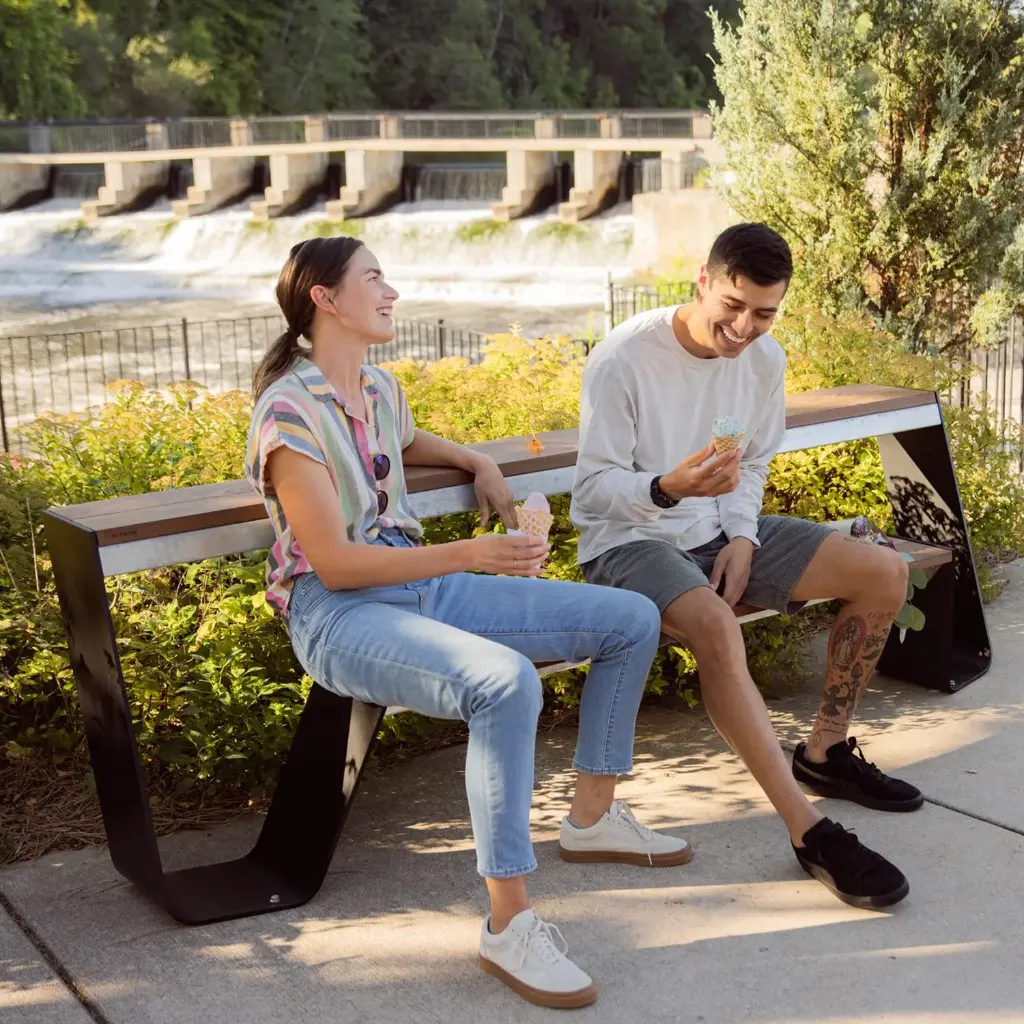 Hopper-bench5.webp